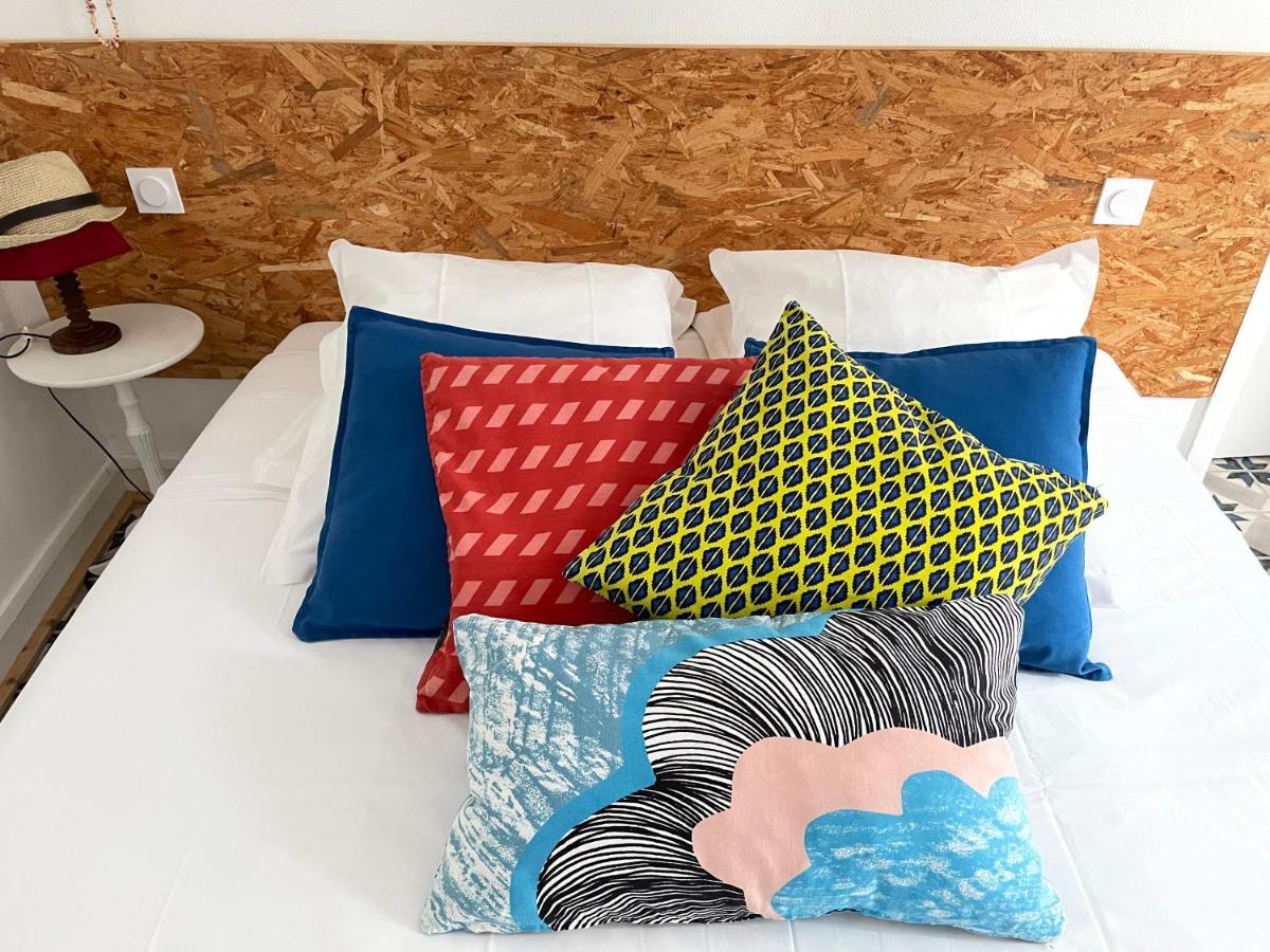 L'Arriere Cour Apartment Cancale Luaran gambar