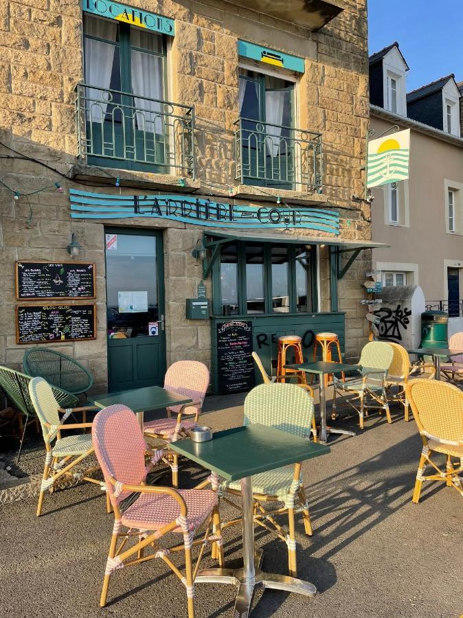 L'Arriere Cour Apartment Cancale Luaran gambar