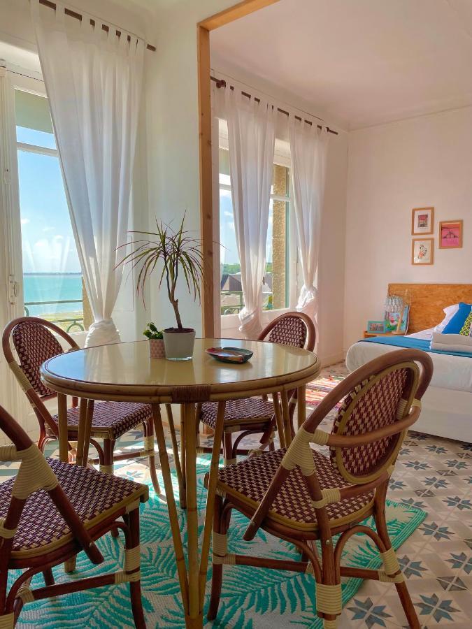 L'Arriere Cour Apartment Cancale Luaran gambar
