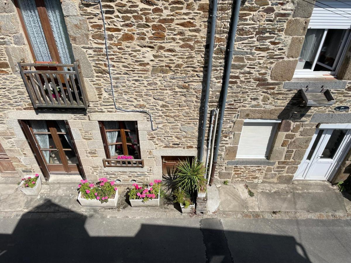 L'Arriere Cour Apartment Cancale Luaran gambar